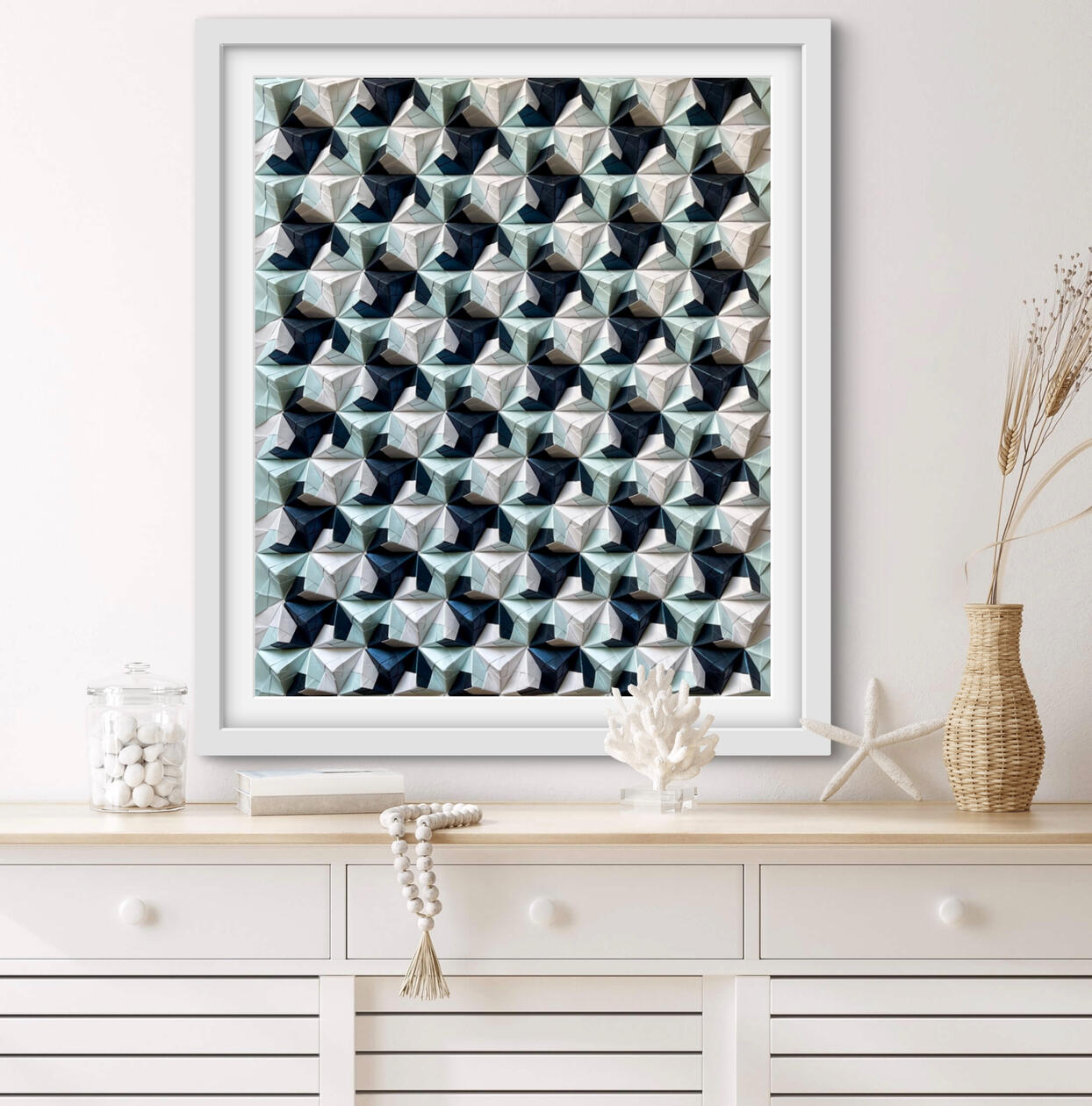 &quot;Waves&quot; Inspirado en mis raíces costeras, esta pieza refleja la calma, el ritmo y la serenidad del mar—un recordatorio de dónde vengo y la paz que encuentro junto al océano